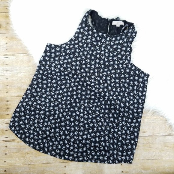 LOFT Floral Ruffle Back Shell Top - Picture 3 of 6